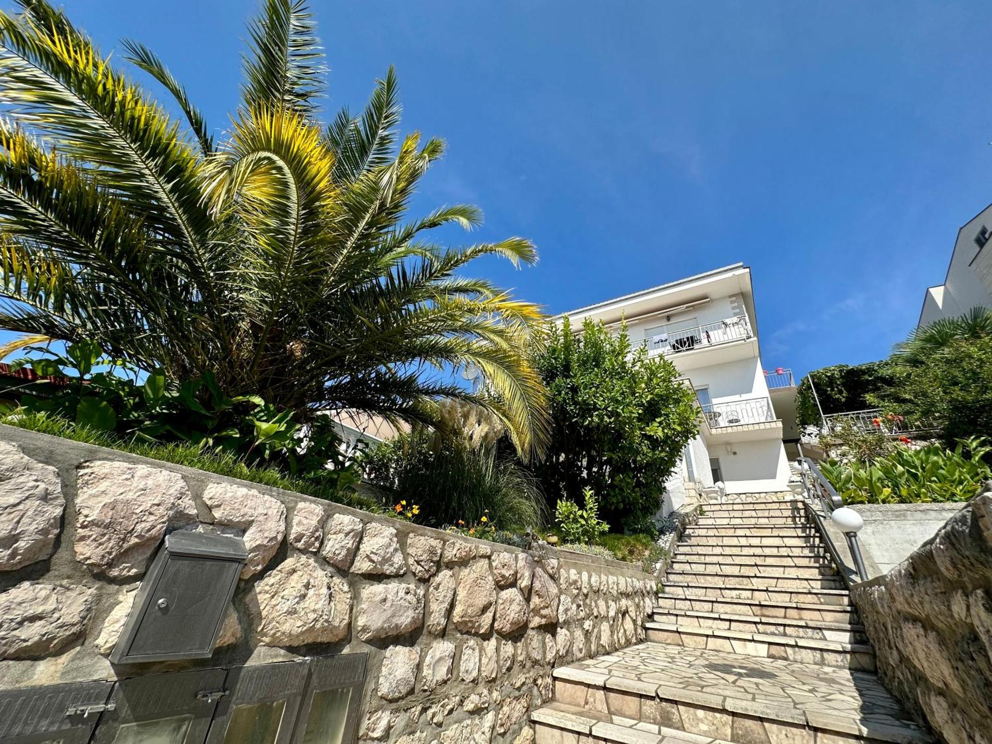 Apartmani Loki Dramalj Exterior foto